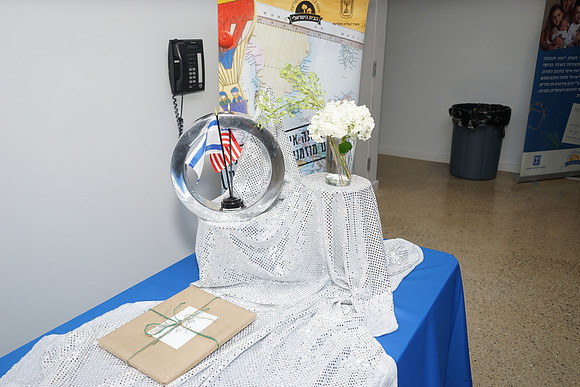 GiladFamilyAppreReception-A015