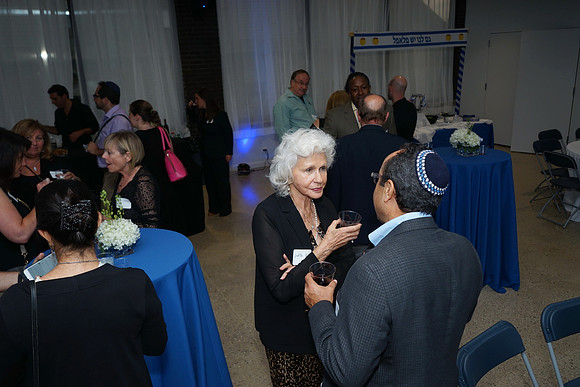 GiladFamilyAppreReception-A006