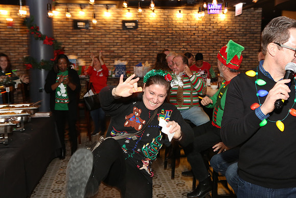 ChooseChicagoHoliday2018-B084