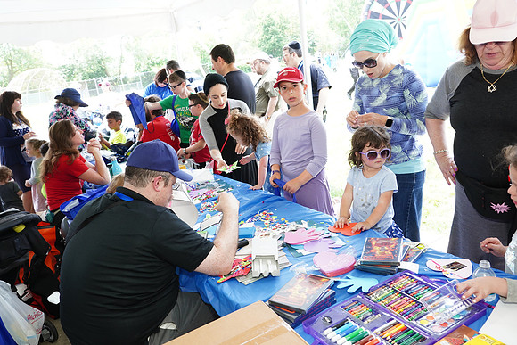 Refuah311HealthFair-B39