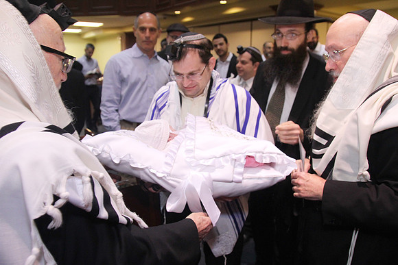 YitzchakBrit-B02