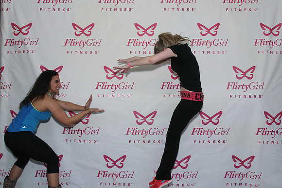 FlirtyGirlTour-B40