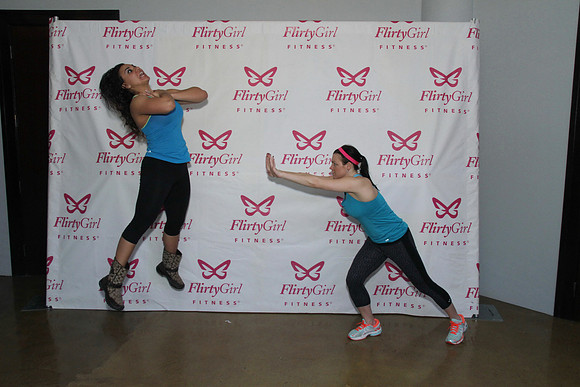 FlirtyGirlTour-B38