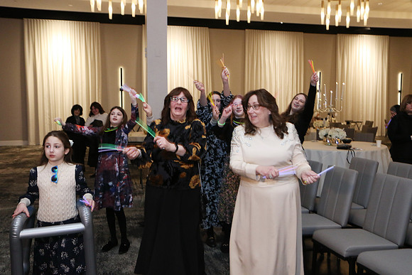 LipmanWedding-F075