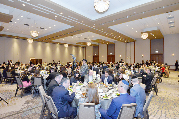 Madraigos10thAnnDinner-B066