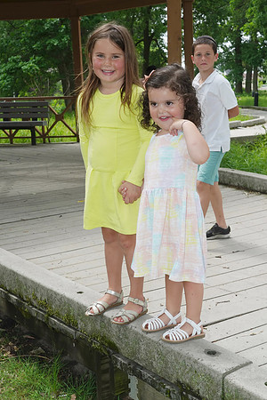 KahnFamilyPic-A39