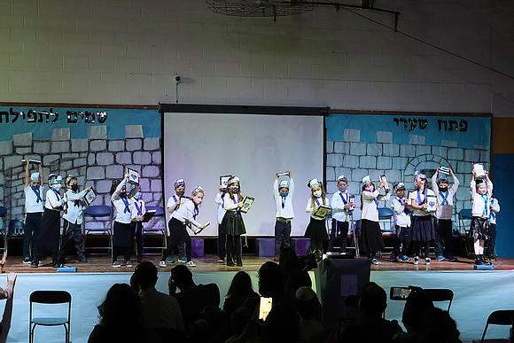 HT-Siddur-Class1B-33