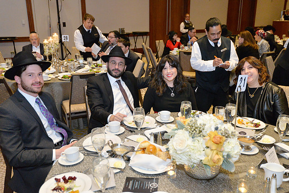 Madraigos10thAnnDinner-B072