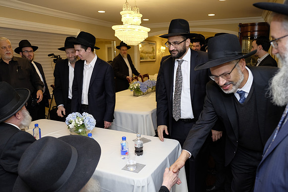 TorahUMesorahReception-B080