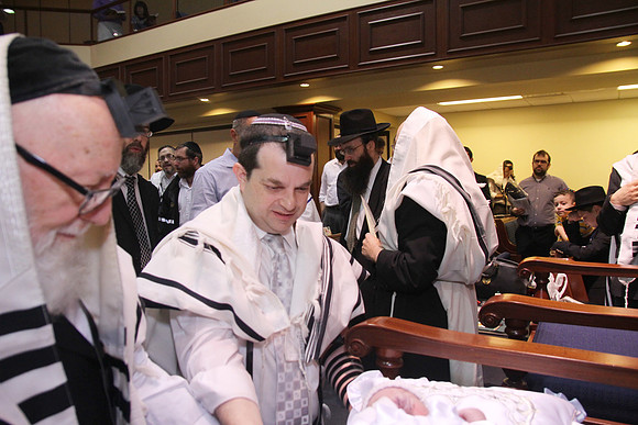 YitzchakBrit-B09
