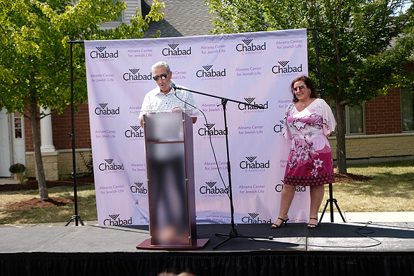 ChabadofNaperville-B069