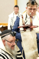 YonahMenachem-T08