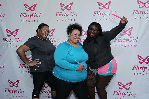 FlirtyGirlTour-B24