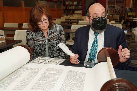 KormanTorah-D024