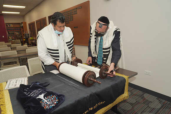 KormanTorah-D039
