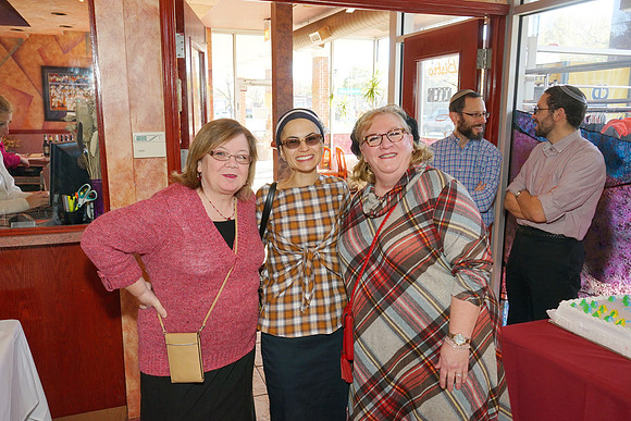 RossAbrams70thBdy-B035