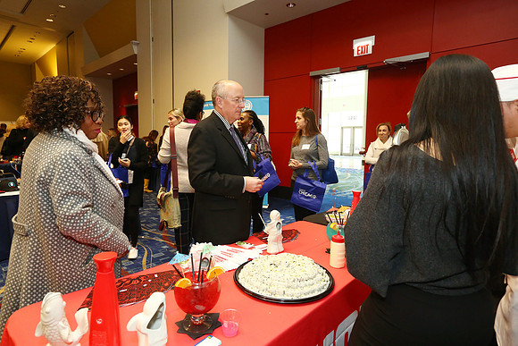 ChooseChicagoShowcase-B086