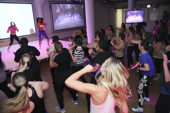 FlirtyGirlTour-C047