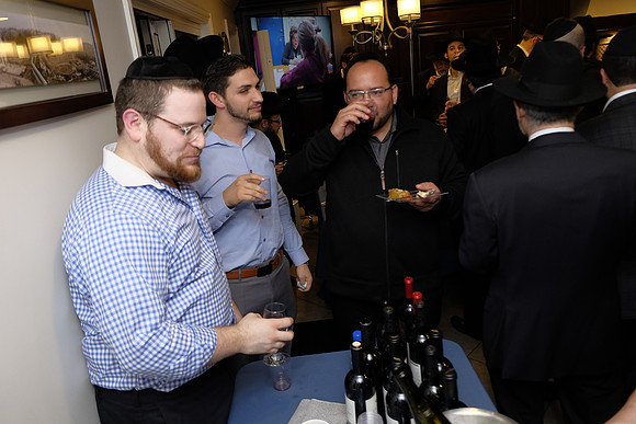 TorahUMesorahReception-B065