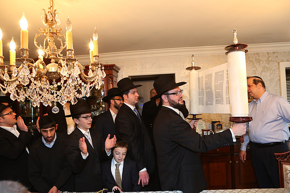 KnopfTorah-A290