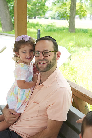 KahnFamilyPic-A68