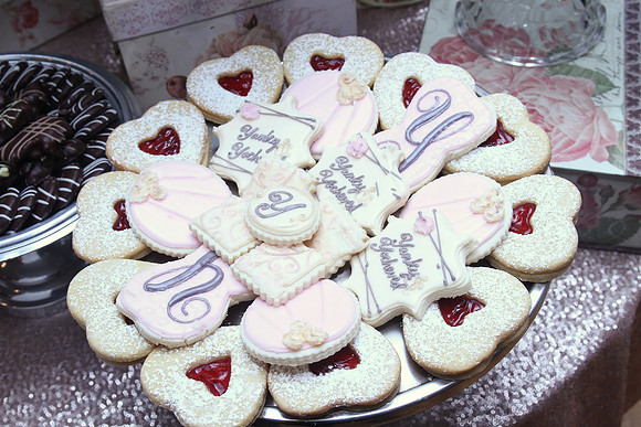 YochevedYankeeEngagement-A02