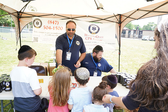 Refuah311HealthFair-B27