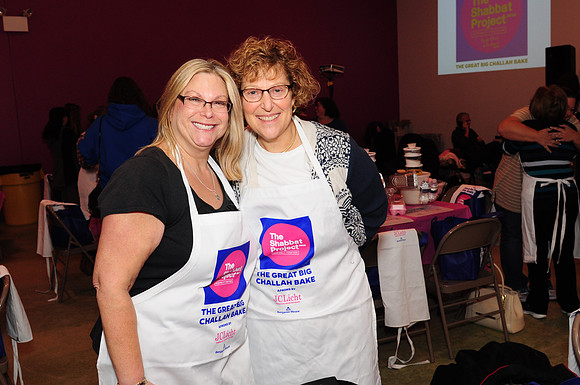 NorthShoreChallahBakes-A028