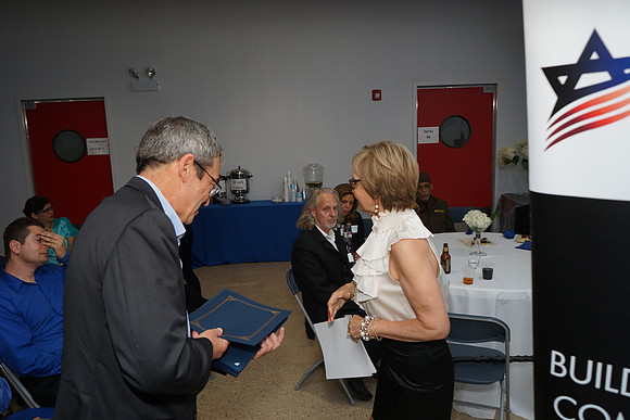 GiladFamilyAppreReception-A091