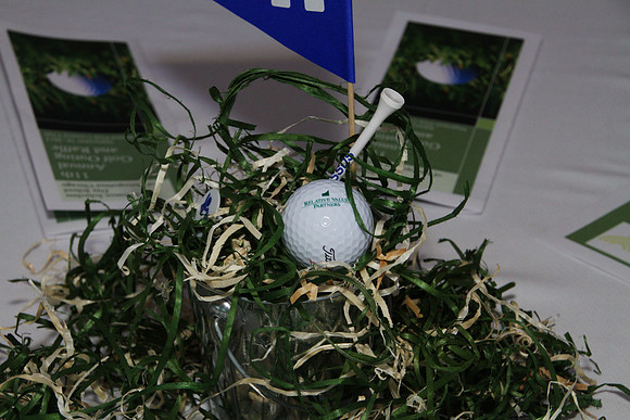 SolomonSchGolf11th-A20