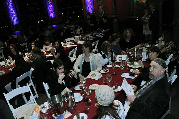 ChiDowntownSeder-A13