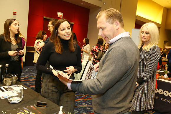 ChooseChicagoShowcase-B100