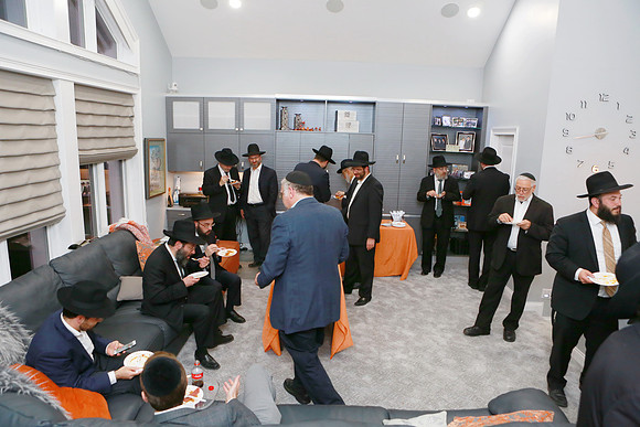 ReceptionMIRYeshiva-B40