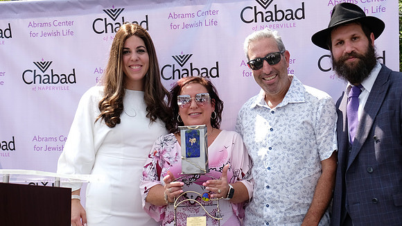 ChabadofNaperville-B062