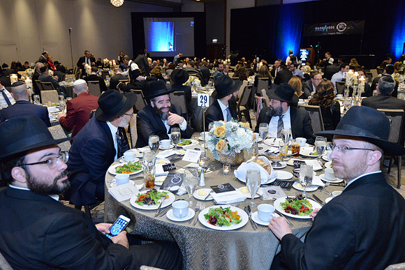 Madraigos10thAnnDinner-B071