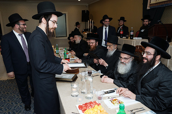 ChassidisheKollelSimcha-B070