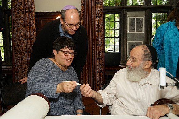 UofCTorah-A024
