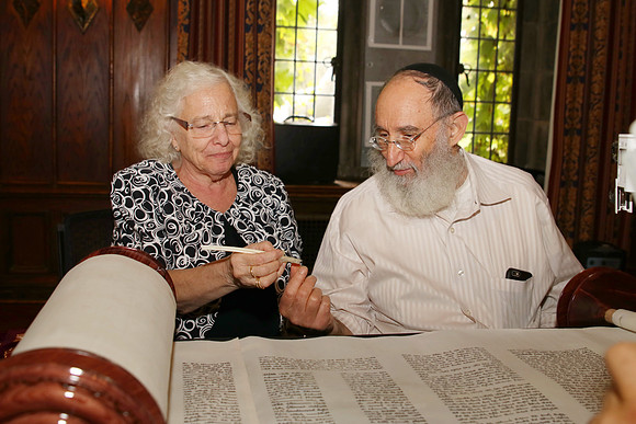 UofCTorah-A088