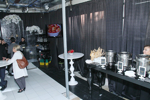 WarrenBarrGrandOpening-A03