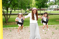 KahnFamilyPic-A05