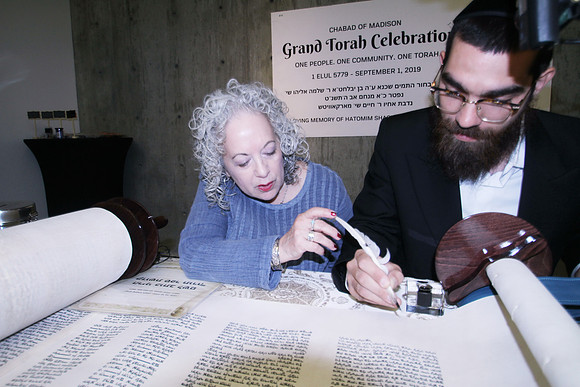 MadisonTorah-B22