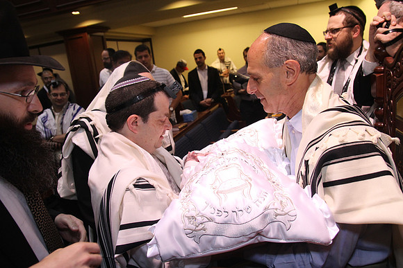 YitzchakBrit-B12