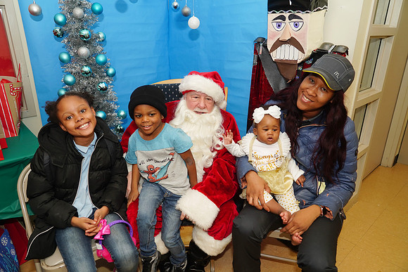 RotarySantaEasterSeals-A10