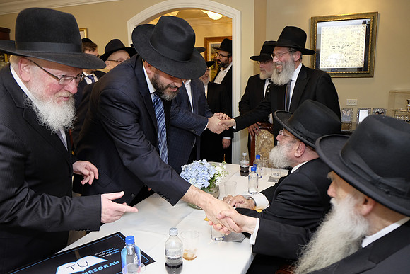 TorahUMesorahReception-B103