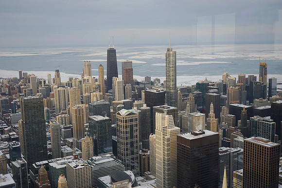 AroundChiWillisTower-A01