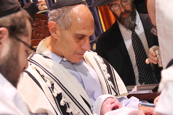 YitzchakBrit-B18