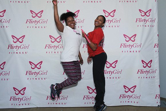 FlirtyGirlTour-B33