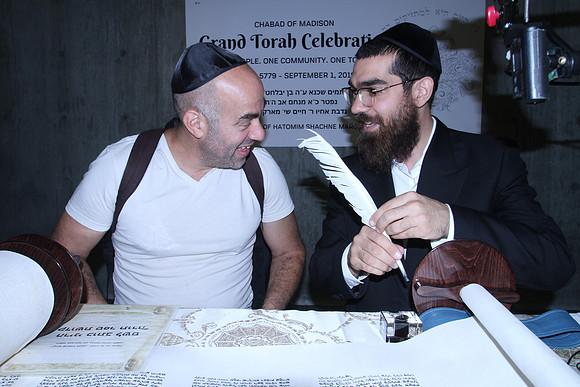 MadisonTorah-B14