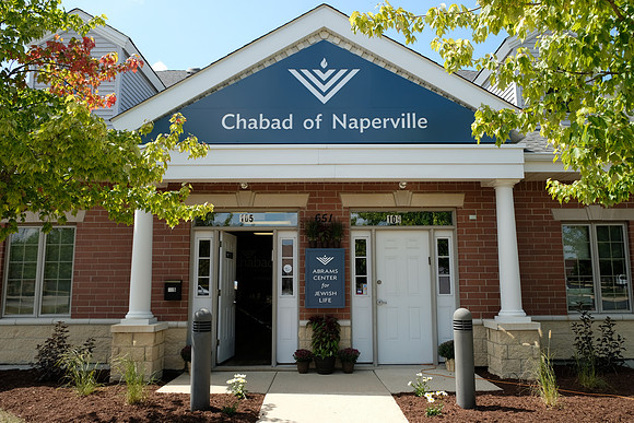 ChabadofNaperville-B001