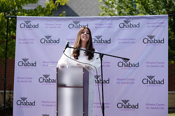 ChabadofNaperville-B007